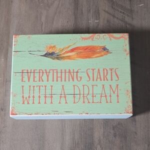 DREAM WALL DECOR